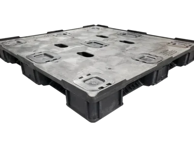 45 x 48 SMR Stackable Pallet (1) 45″ x 48″ Black SMR Stackable Pallet